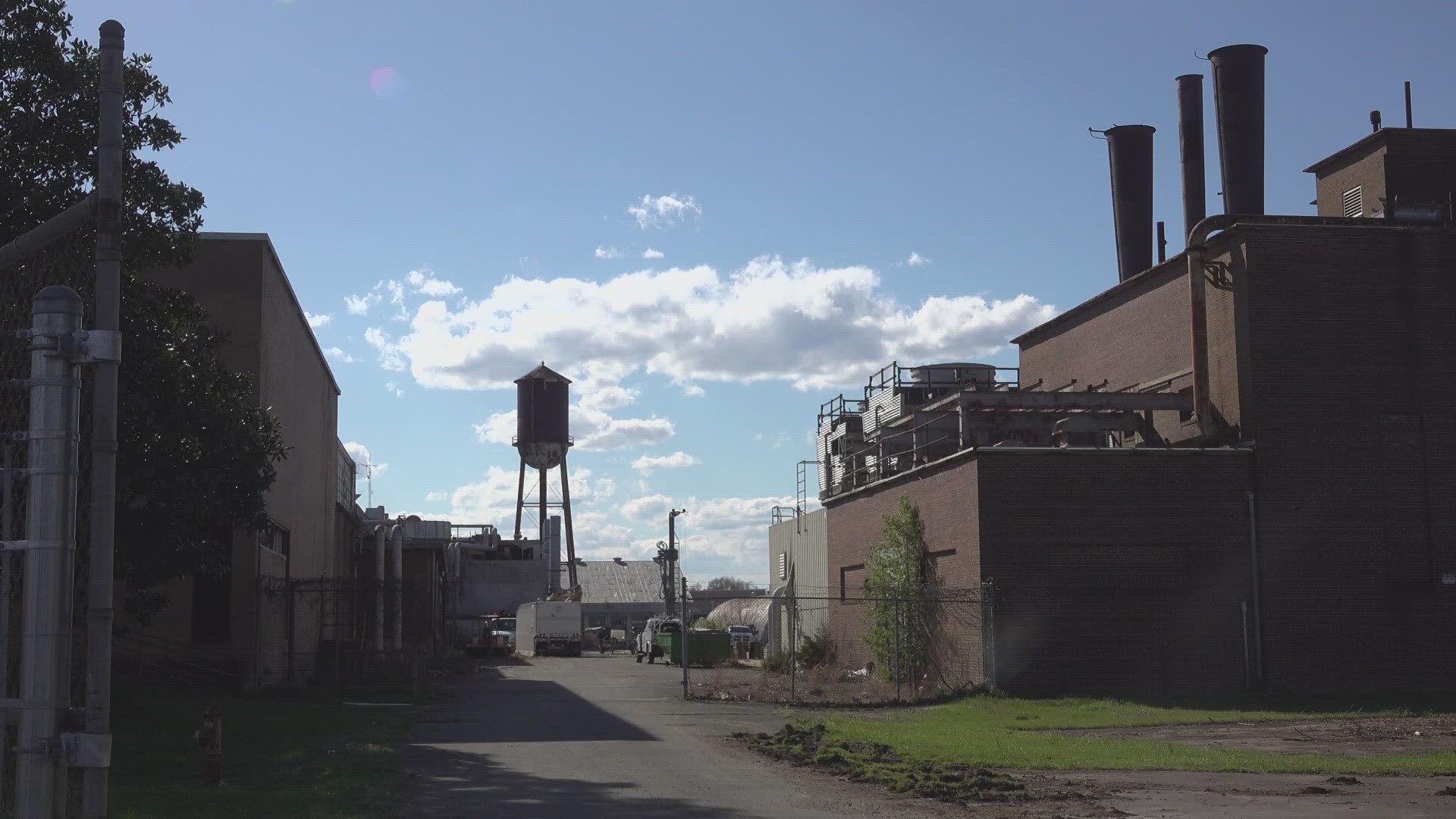 A report found toxic chemicals at the old Tarheel Army Missile Plant and the surrounding area.