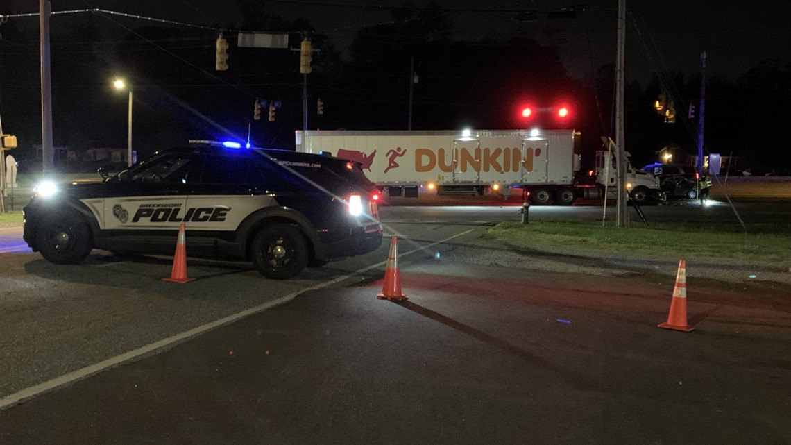Freeman Mill Road closed in both directions after crash - Vimarsana News