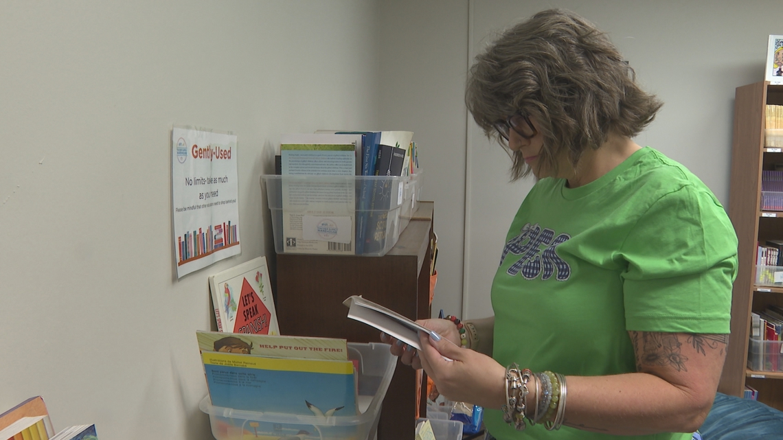 Back-to-school rush begins at Teachers Supply Warehouse in Guilford County