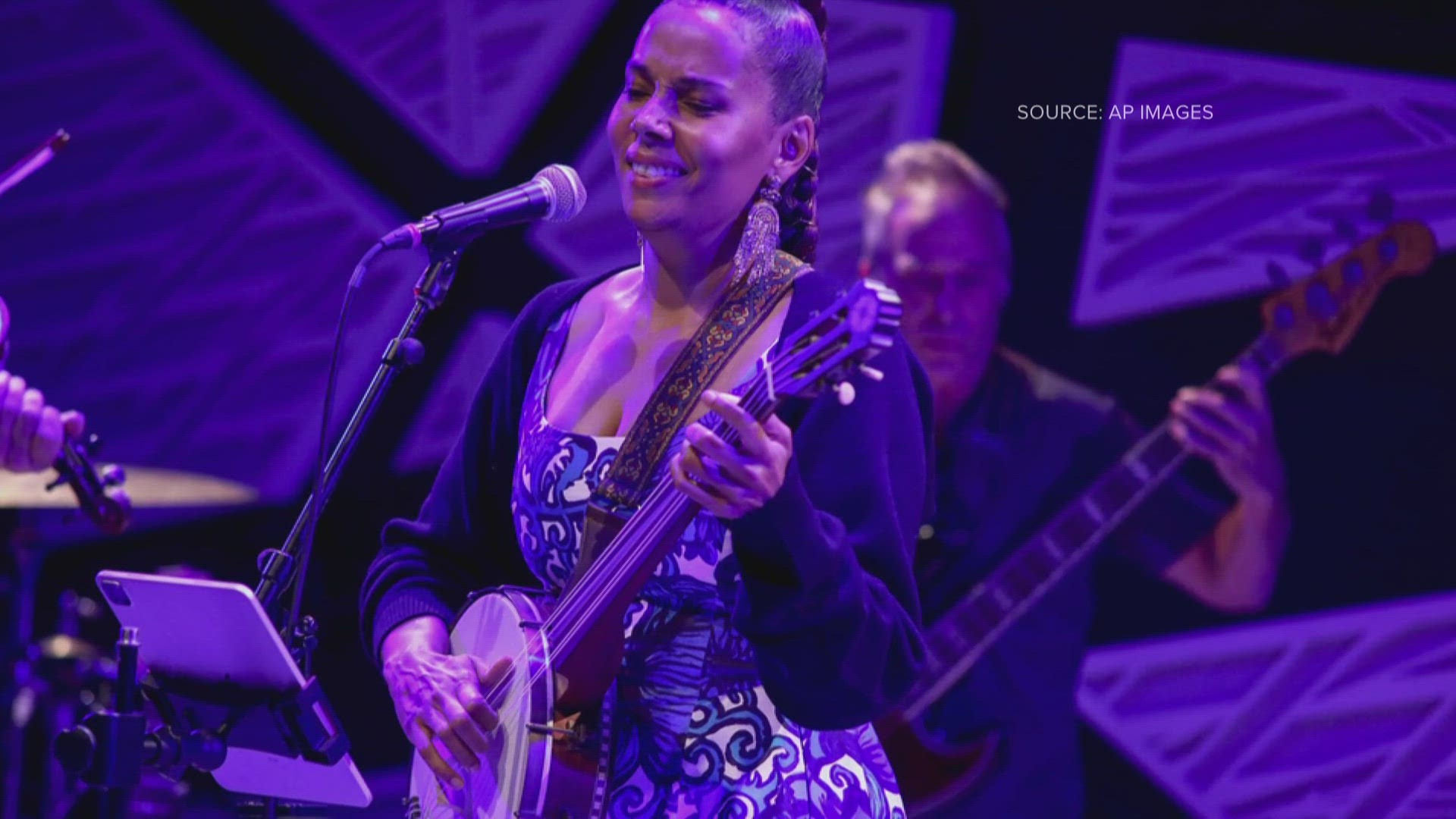 Grammy-winning artist and Greensboro, NC native Rhiannon Giddens plays the banjo in Beyonce's new single 'Texas Hold 'Em.'