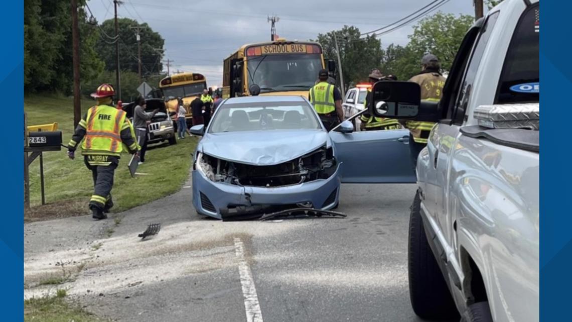 Bus driver cited in crash in Alamance Co.