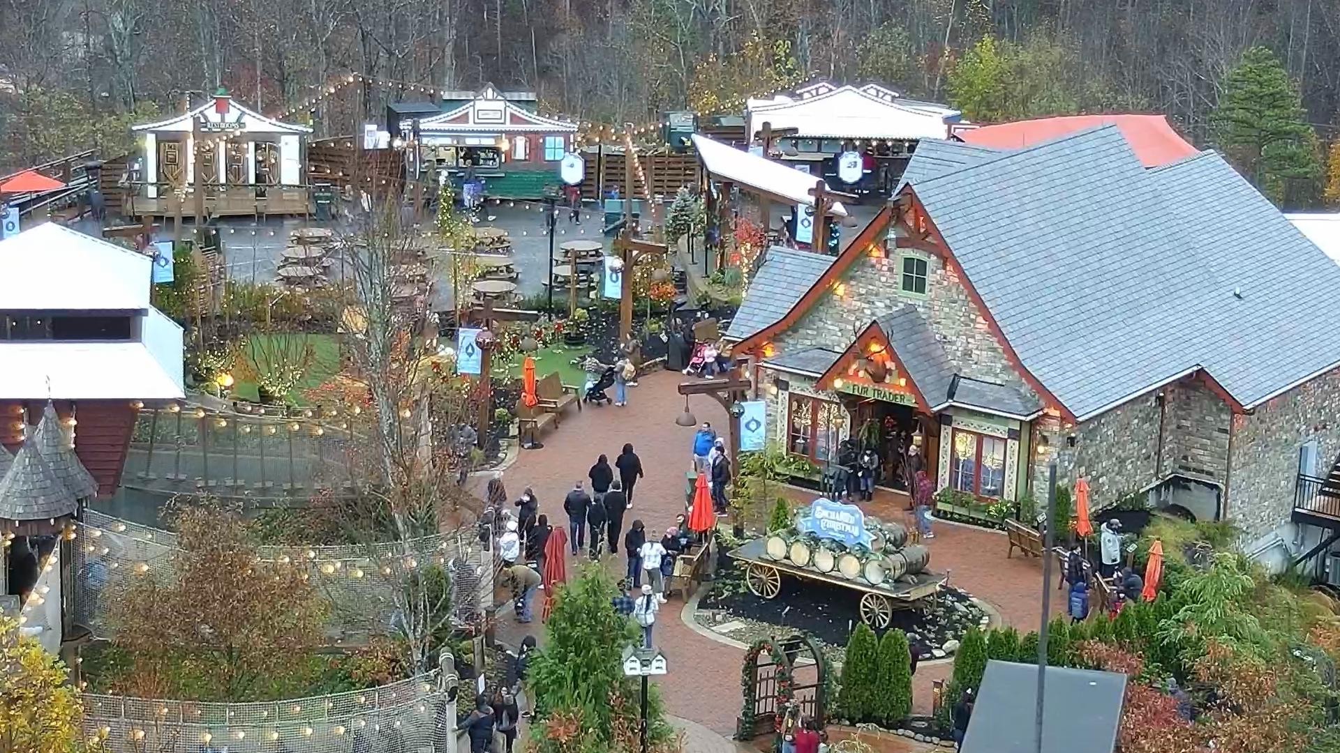 Come and people-watch with us in this picturesque part of Gatlinburg!