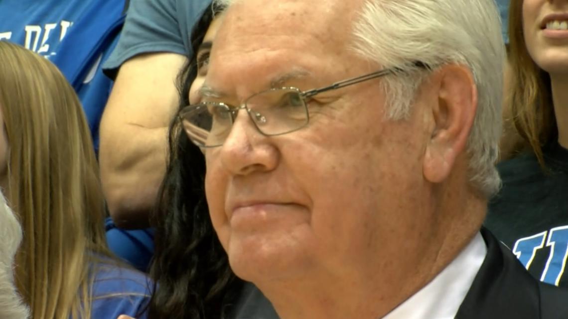 Retired Duke sports radio play-by-play announcer Bob Harris dies - Vimarsana News