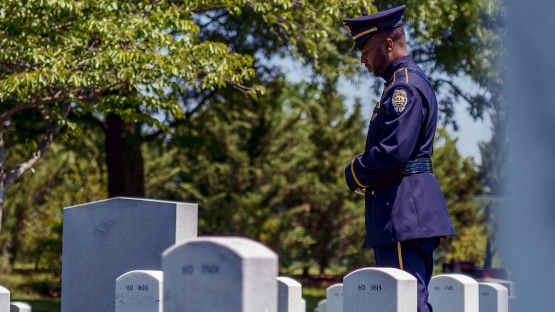 NC officer travels to DC to pay respects to fallen Marine | wfmynews2.com