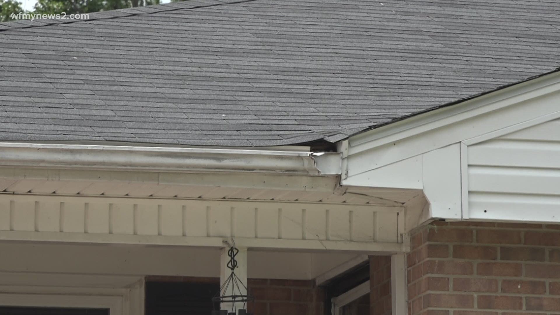 Emma Alston fronted the money to fix her old roof, but when workers didn't show up she called 2 Wants to Know.