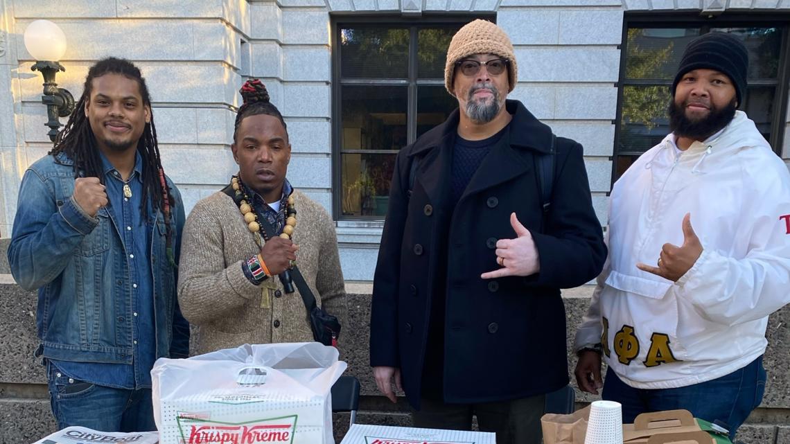 Greensboro dad organization kick off early voting in the Triad - Vimarsana News