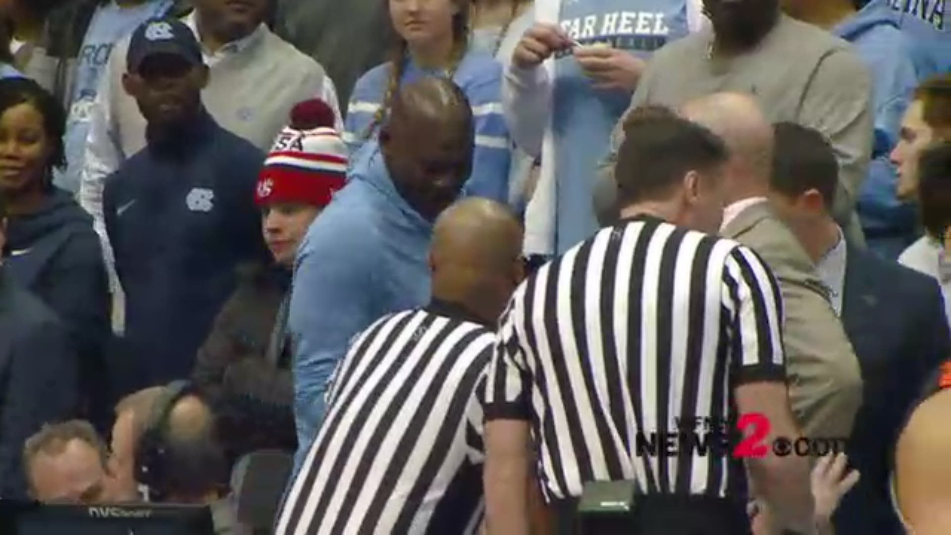 Michael Jordan along with fellow Tar Heels alums Mitch Kupchak and Buzz Peterson were spotted at tonight's North Carolina vs. Virginia game.