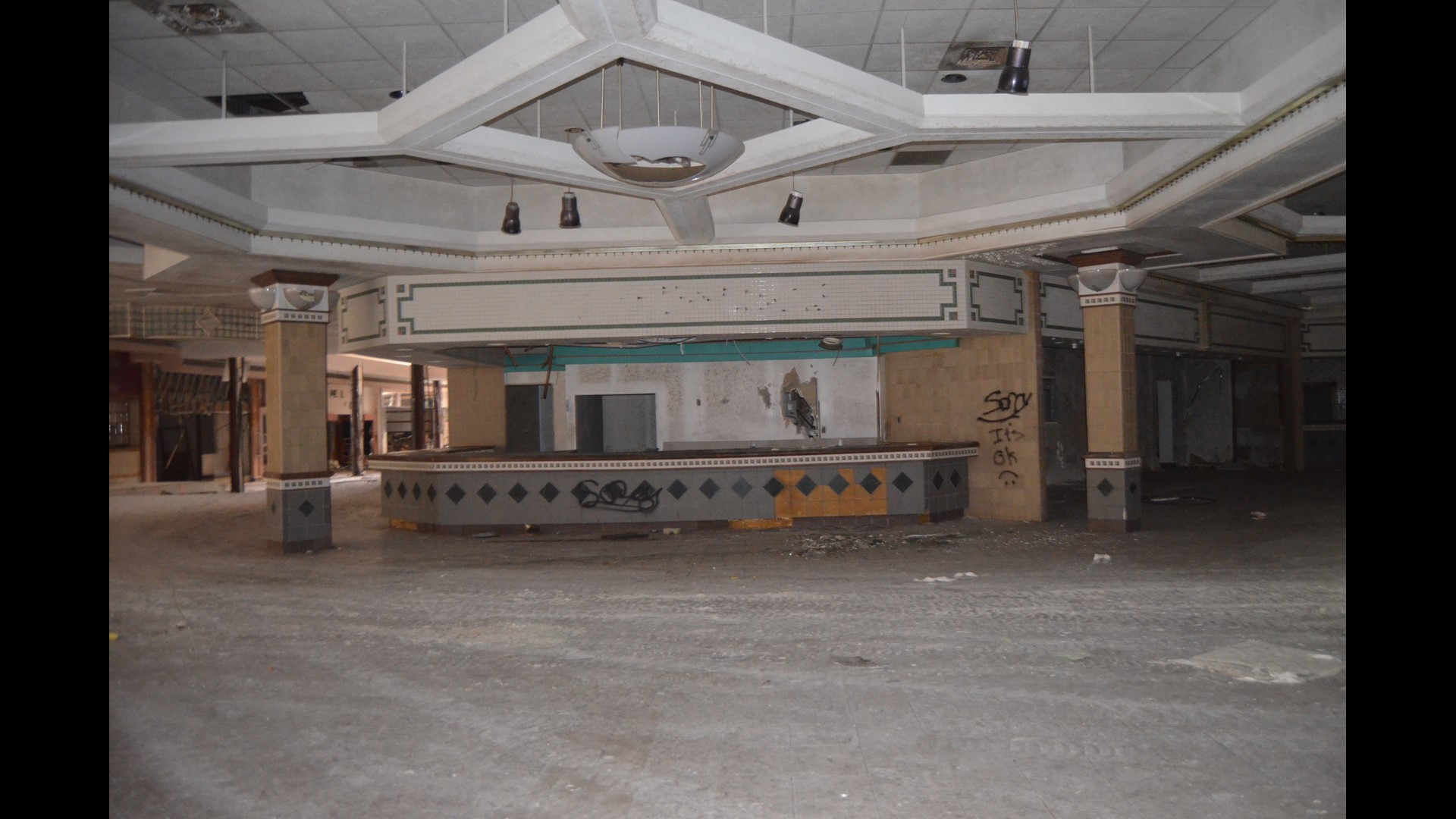 EXCLUSIVE Video Walk through Rolling Acres Mall one final time