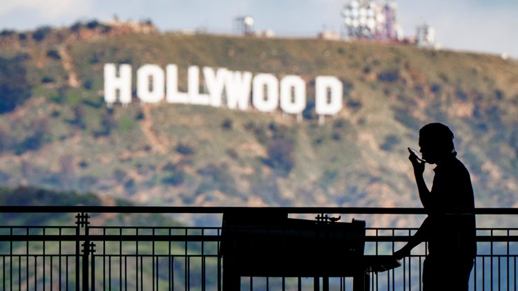 Writers' strike brings Hollywood to a halt