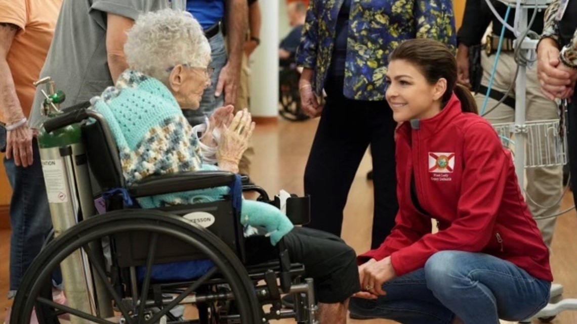 Navy veteran celebrates 101st birthday with First Lady DeSantis - Vimarsana News