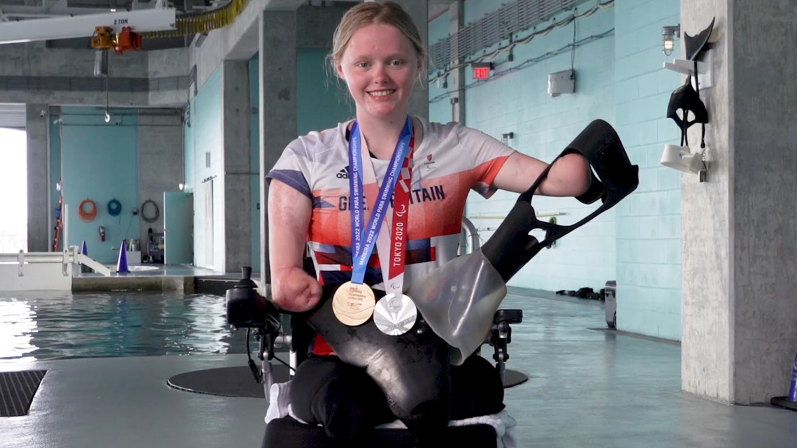 Paralympic quadruple amputee visits Florida aquarium - Vimarsana News