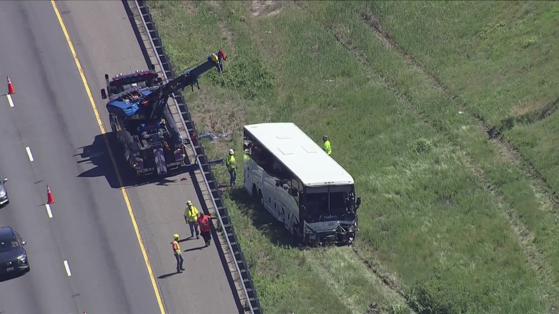 5 killed, 34 injured in I-95 crash involving North Carolina-based travel bus