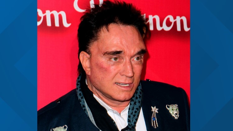 Roy Horn, of Siegfried & Roy duo, dies of COVID-19 at 75 ...